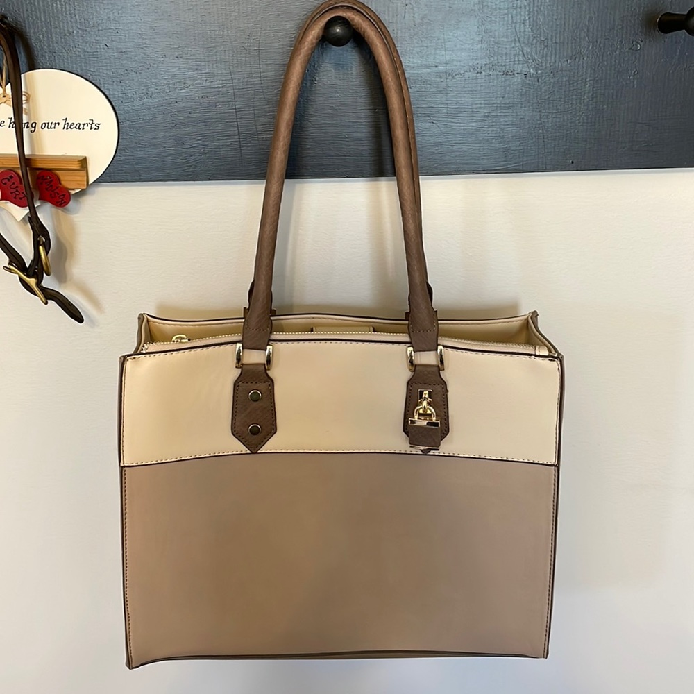 Target tan and beige shoulder bag.